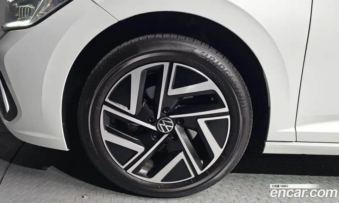 Volkswagen Jetta 2023 1.5 Автомат в Москве № 329727, фото 18