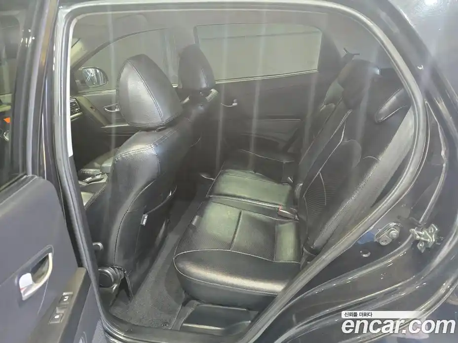 SsangYong Korando 2013 2.0 Автомат в Москве № 33709, фото 15