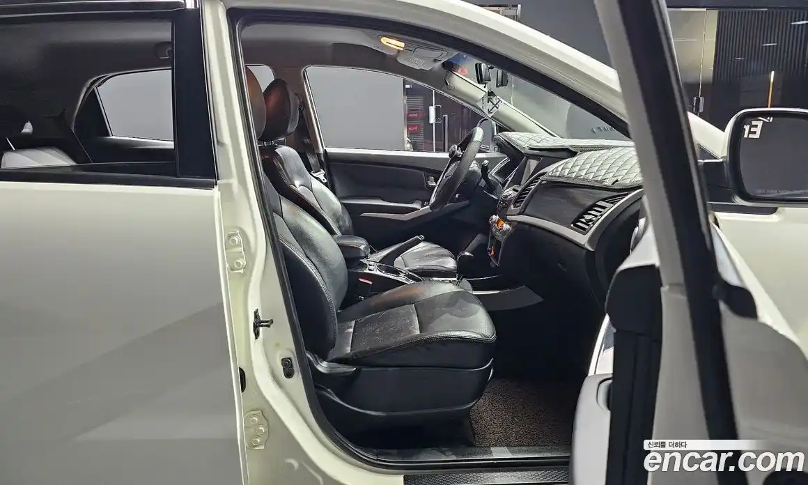 SsangYong Korando 2014 2.0 Автомат в Москве № 34124, фото 10