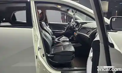 SsangYong Korando 2014 2.0 Автомат в Москве № 34124, миниатюра 10