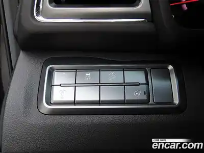 SsangYong TIBOLI 2023 1.5 Автомат в Москве № 36099, миниатюра 12