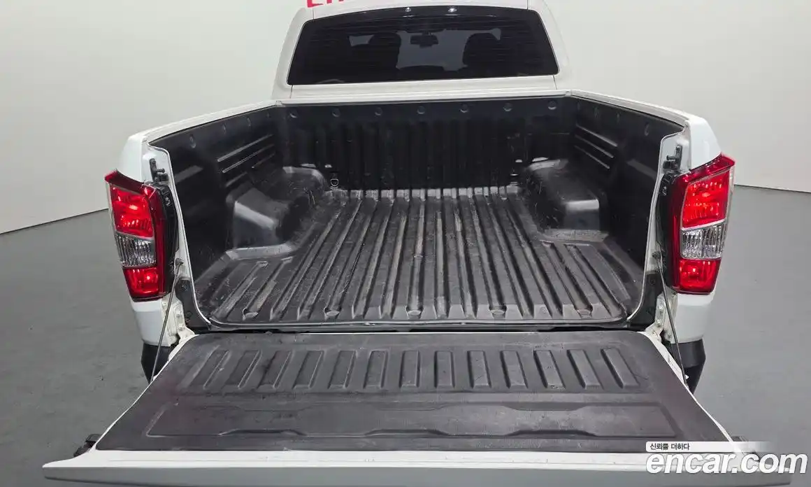 SsangYong Rexton 2021 2.2 Автомат в Москве № 36236, фото 4