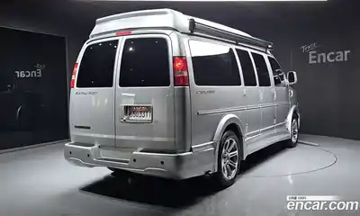 Chevrolet Express Van 2017 6.0 Автомат в Москве № 363505, миниатюра 2