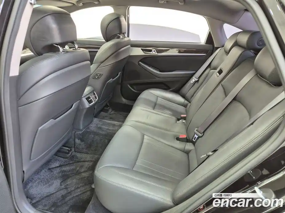 Genesis G80 2018 3.3 Автомат в Москве № 364680, фото 8