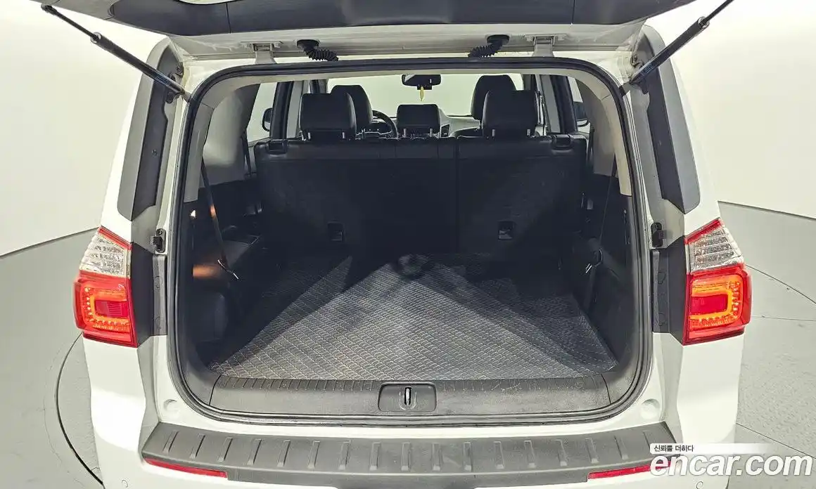 Chevrolet Orlando 2015 2.0 Автомат в Москве № 36792, фото 9