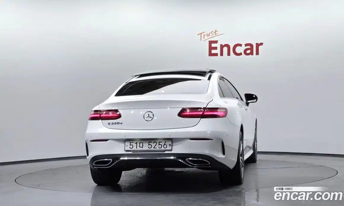 Mercedes-Benz E-Class 2019 1.9 Автомат в Москве № 372173, фото 3