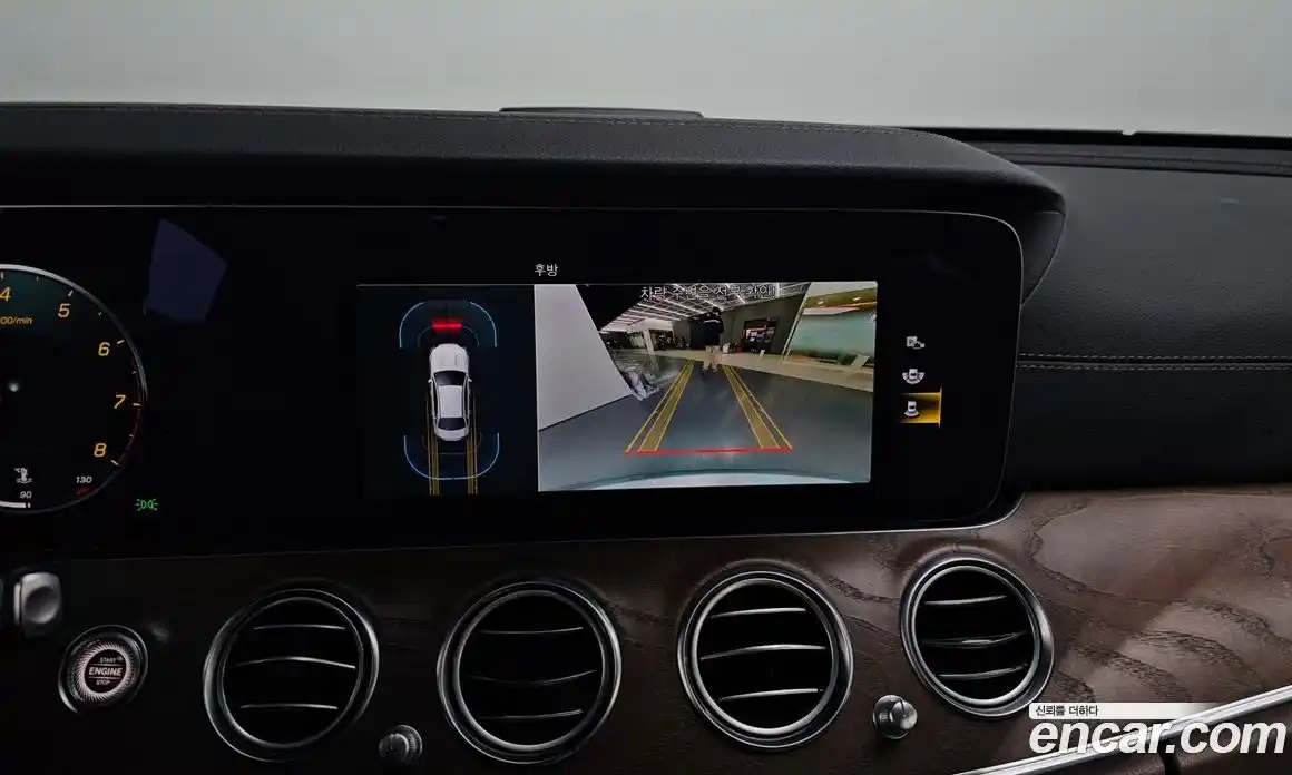 Mercedes-Benz E-Class 2021 2.0 Автомат в Москве № 372584, фото 16