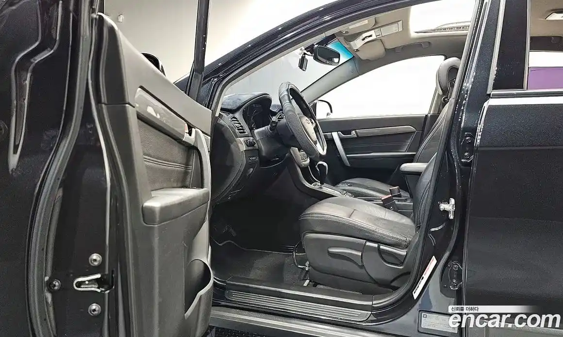 Chevrolet Captiva 2016 2.0 Автомат в Москве № 37504, фото 8