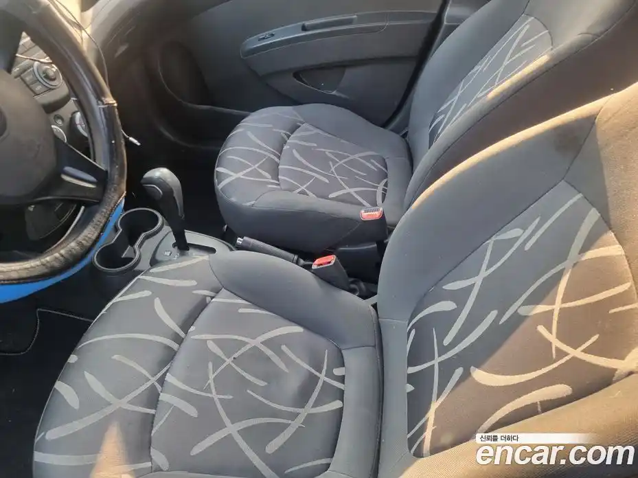 Chevrolet Spark 2015 1.0 Автомат в Москве № 37923, фото 9