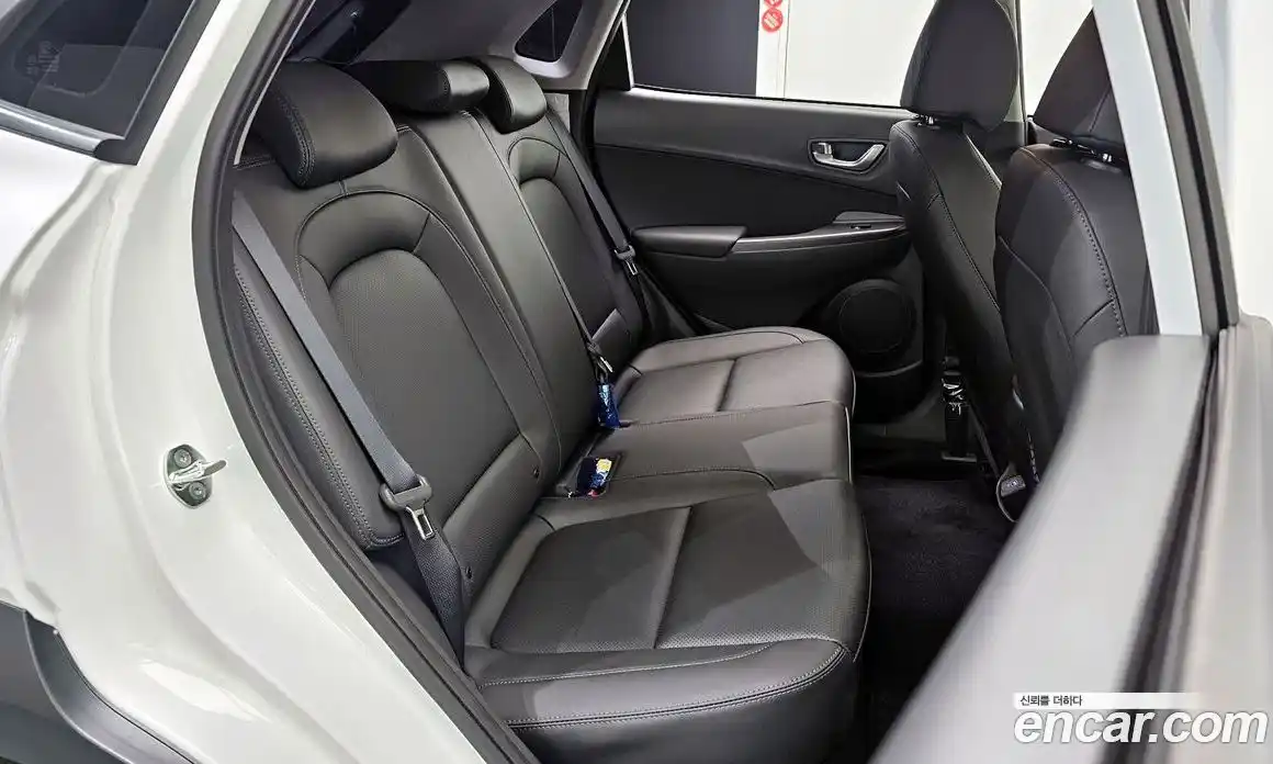 Hyundai Kona 2022 2.0 Автомат в Москве № 381302, фото 12