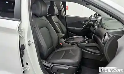 Hyundai Kona 2022 2.0 Автомат в Москве № 381302, миниатюра 10