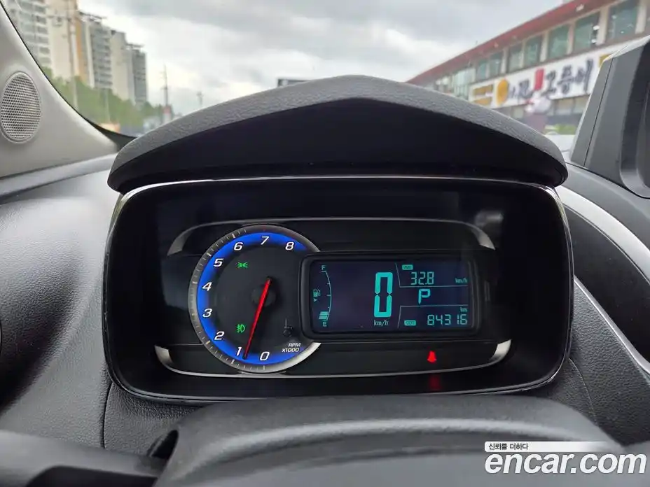 Chevrolet Trax 2015 1.4 Автомат в Москве № 38268, фото 13