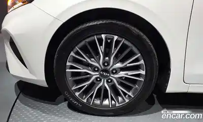 Kia K3 2022 1.6 Автомат в Москве № 385019, миниатюра 5