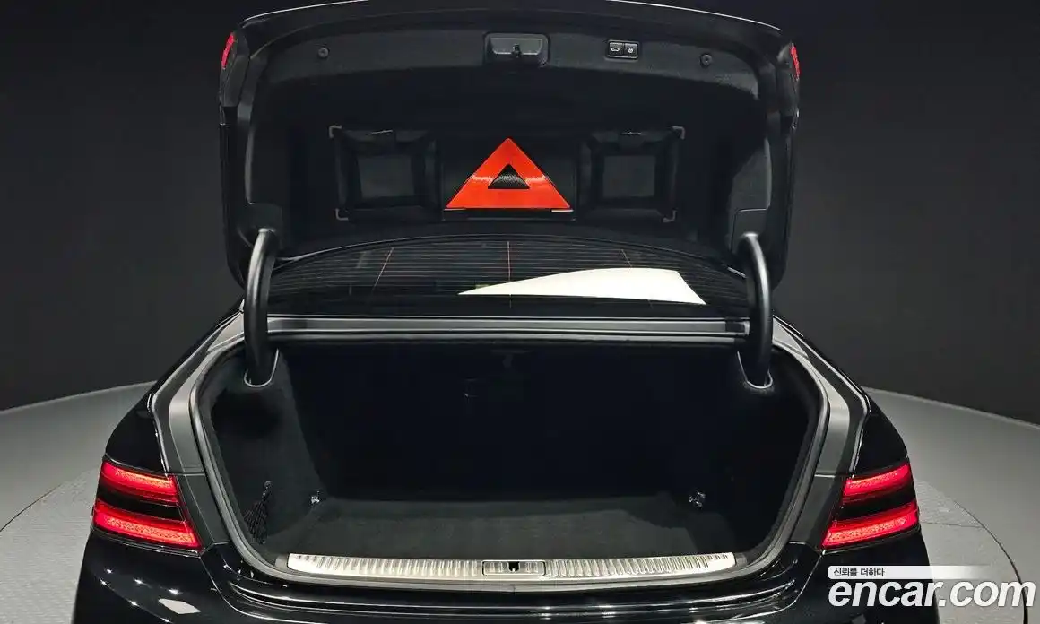 Genesis G90 2021 5.0 Автомат в Москве № 386690, фото 20