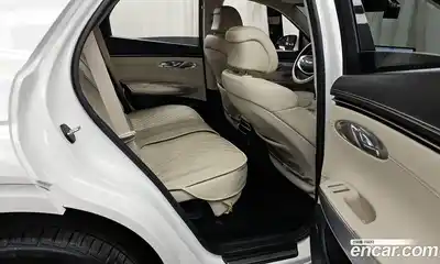 Genesis GV70 2022 2.5 Автомат в Москве № 405020, миниатюра 12