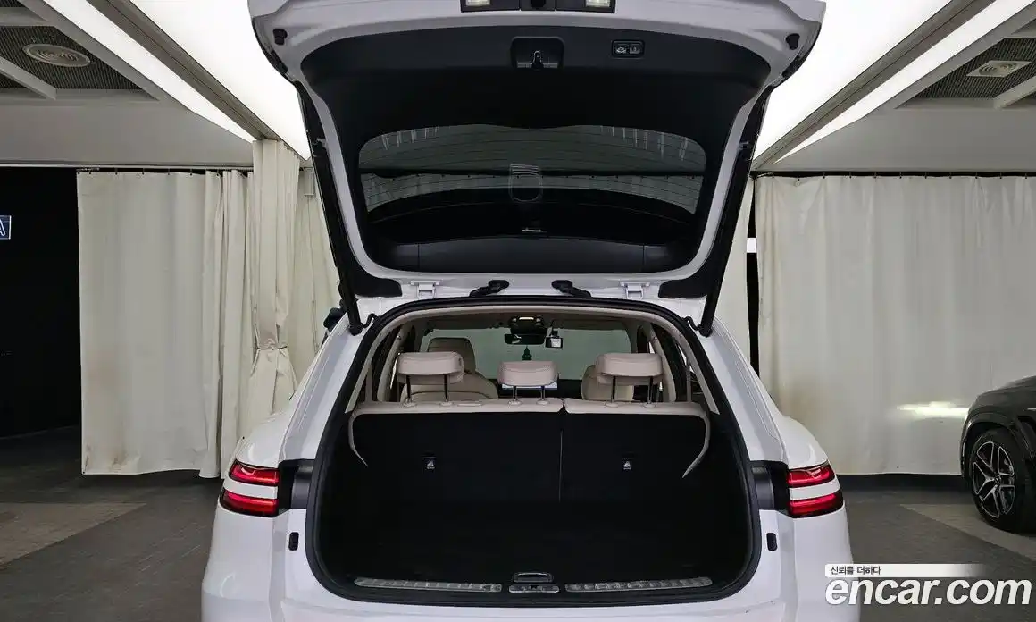 Genesis GV70 2022 2.5 Автомат в Москве № 405020, фото 20