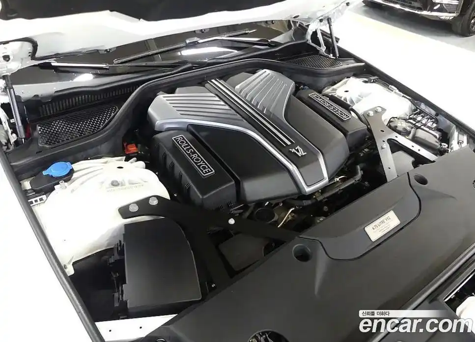 Rolls-Royce Ghost 2025 6.8 Автомат в Москве № 406916, фото 5