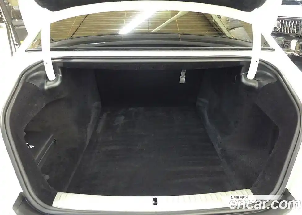 Rolls-Royce Ghost 2025 6.8 Автомат в Москве № 406916, фото 9