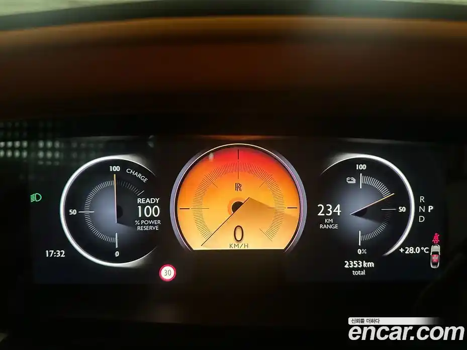 Rolls-Royce Spectre 2024 0.3 Автомат в Москве № 407301, фото 13