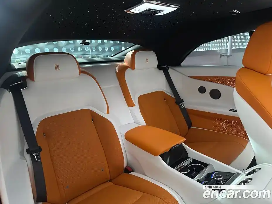 Rolls-Royce Spectre 2024 0.3 Автомат в Москве № 407301, фото 19
