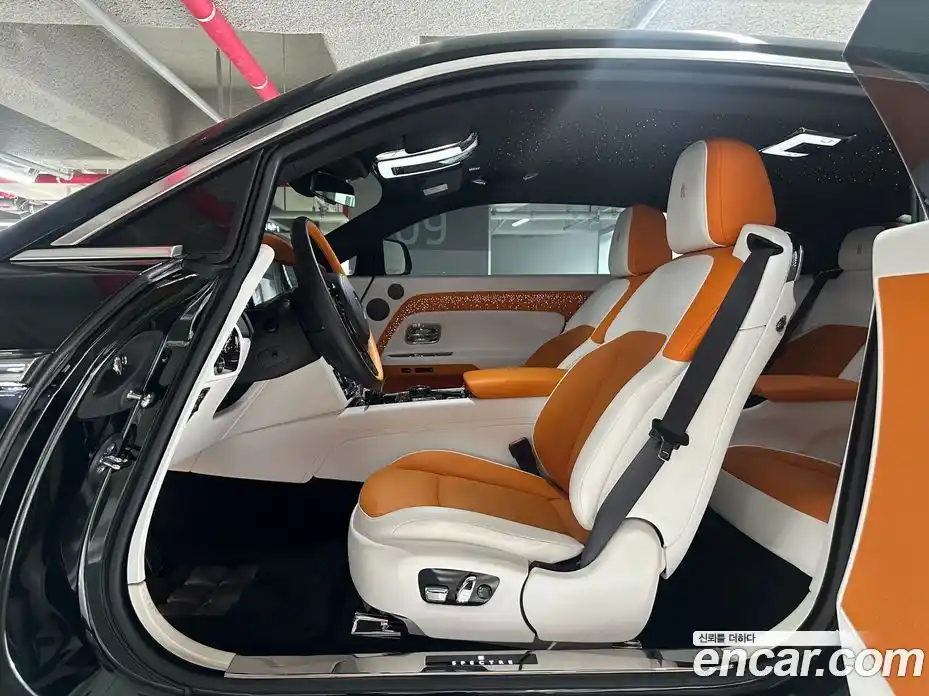 Rolls-Royce Spectre 2024 0.3 Автомат в Москве № 407301, фото 9