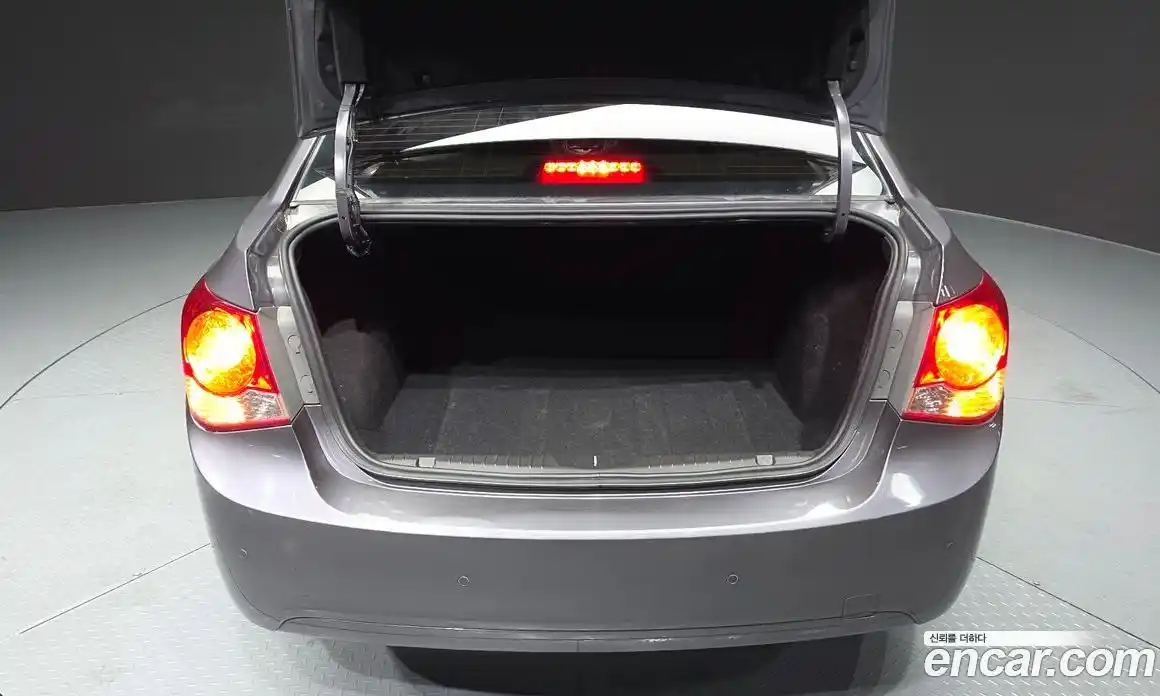 Chevrolet Cruze 2011 1.8 Автомат в Москве № 41524, фото 15