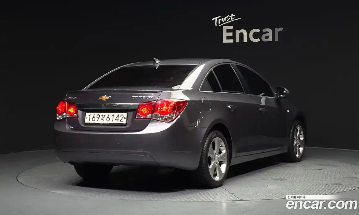 Chevrolet Cruze 2011 1.8 Автомат в Москве № 41524, фото 19