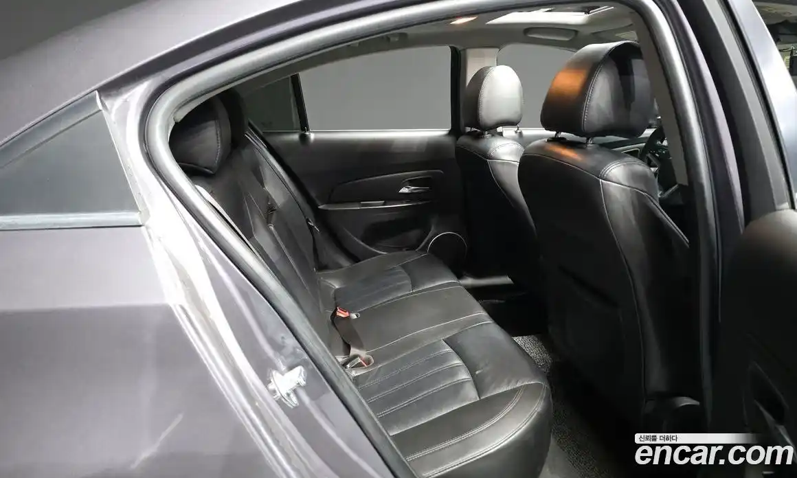 Chevrolet Cruze 2011 1.8 Автомат в Москве № 41524, фото 8