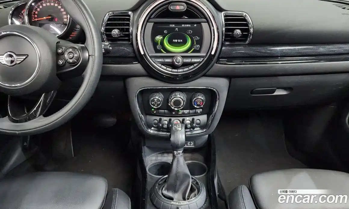 Mini Clubman 2016 1.5 Автомат в Москве № 416915, фото 15