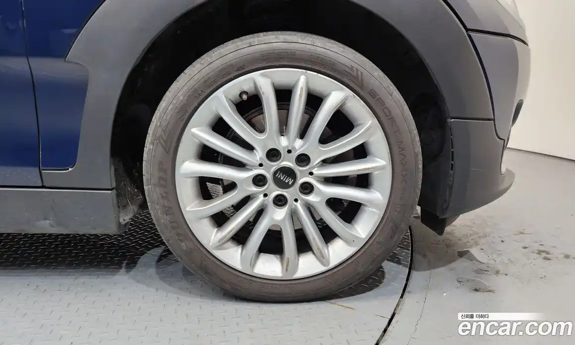 Mini Clubman 2016 1.5 Автомат в Москве № 416915, фото 5