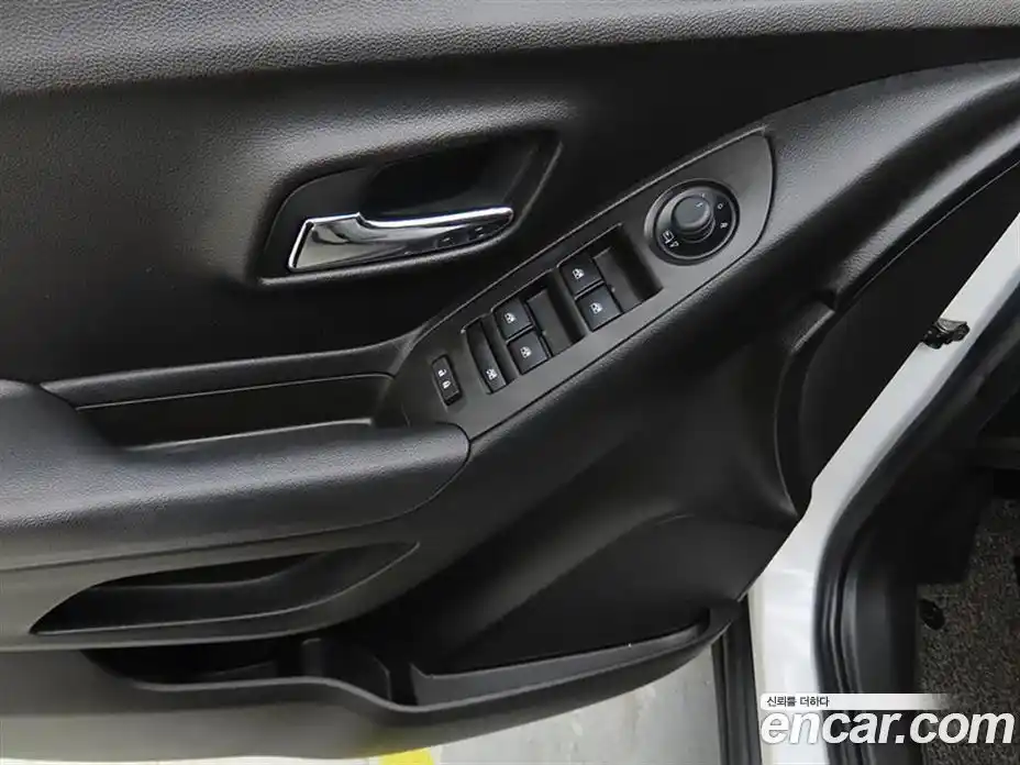 Chevrolet Trax 2017 1.4 Автомат в Москве № 42374, фото 13