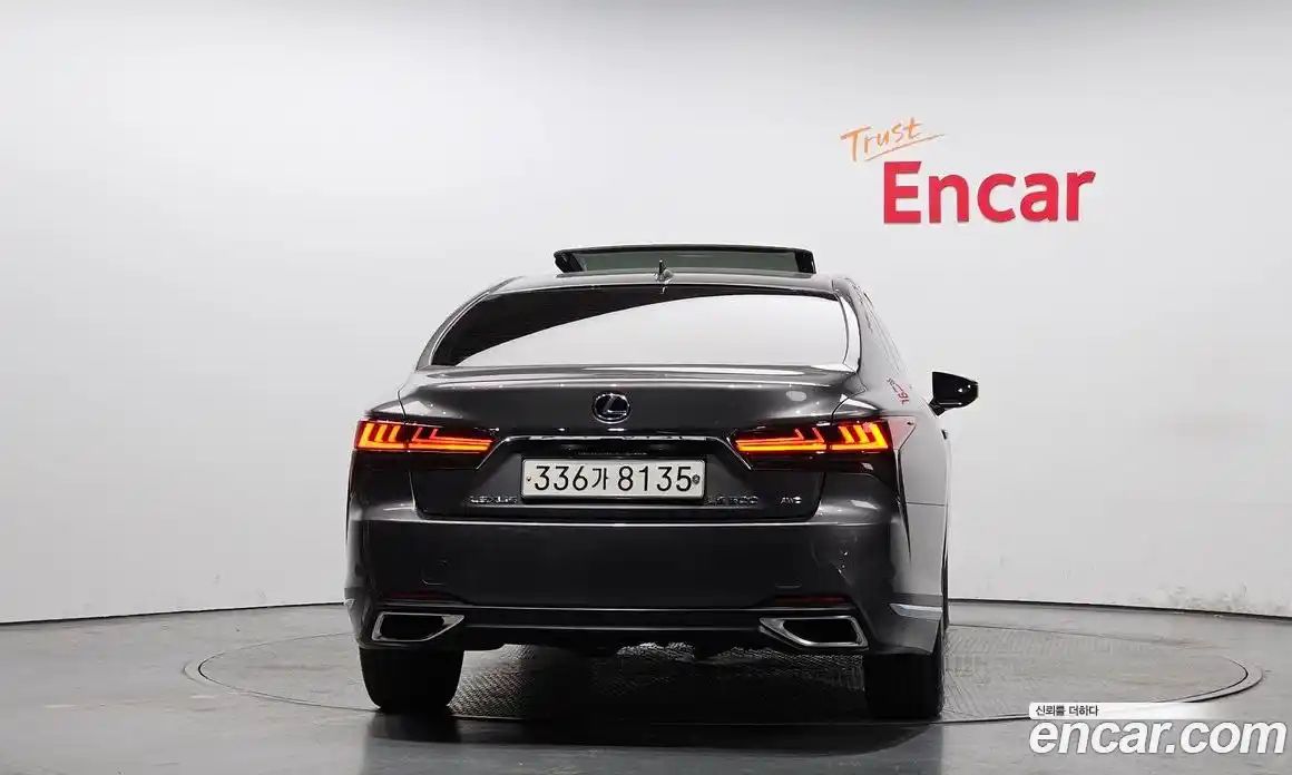 Lexus LS 2022 3.4 Автомат в Москве № 423992, фото 4