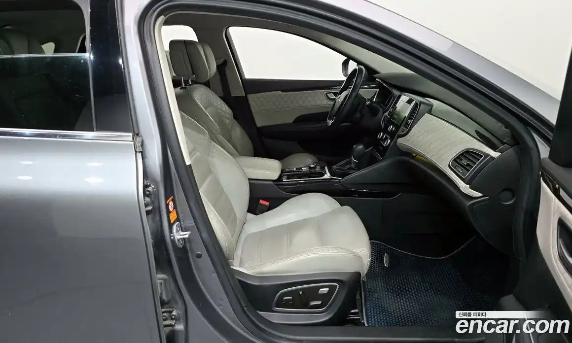 Renault SM6 2016 2.0 Автомат в Москве № 424059, фото 11