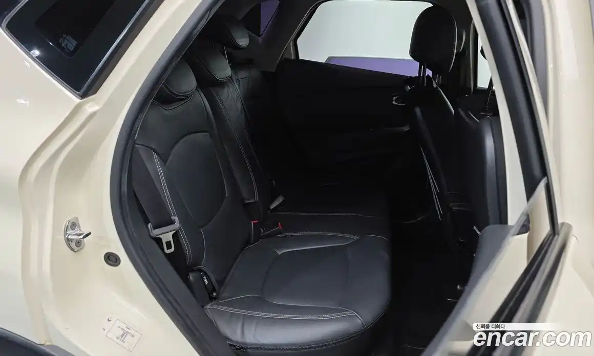 Renault QM3 2016 1.5 Автомат в Москве № 424072, фото 12