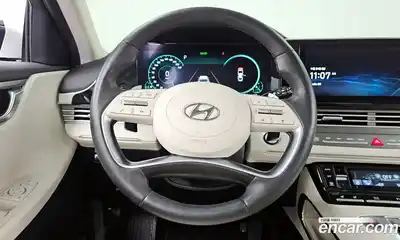 Hyundai Grandeur 2022 2.5 Автомат в Москве № 42850, миниатюра 10