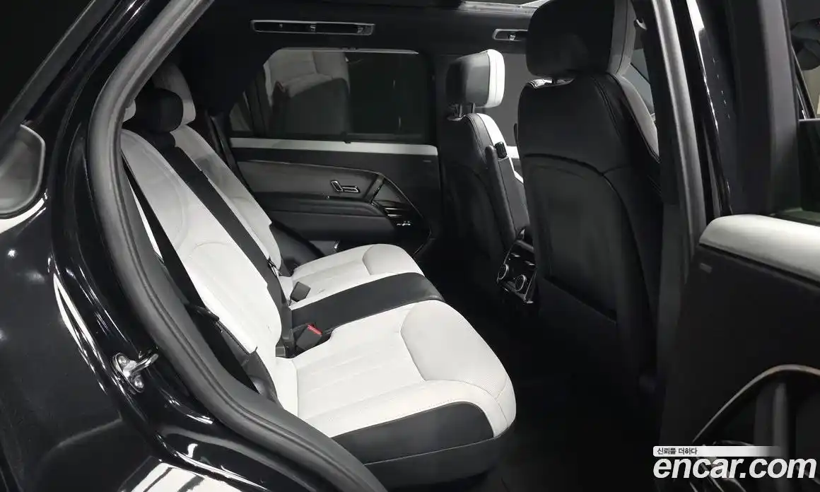 Land Rover Range-Rover Sport 2025 3.0 Автомат в Москве № 431131, фото 12