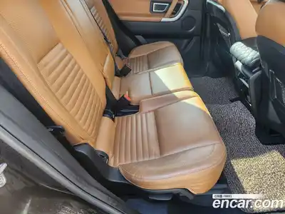 Land Rover Discovery Sport 2018 2.0 Автомат в Москве № 431520, миниатюра 9