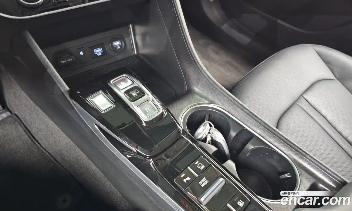 Hyundai Sonata 2022 1.6 Автомат в Москве № 43223, фото 9