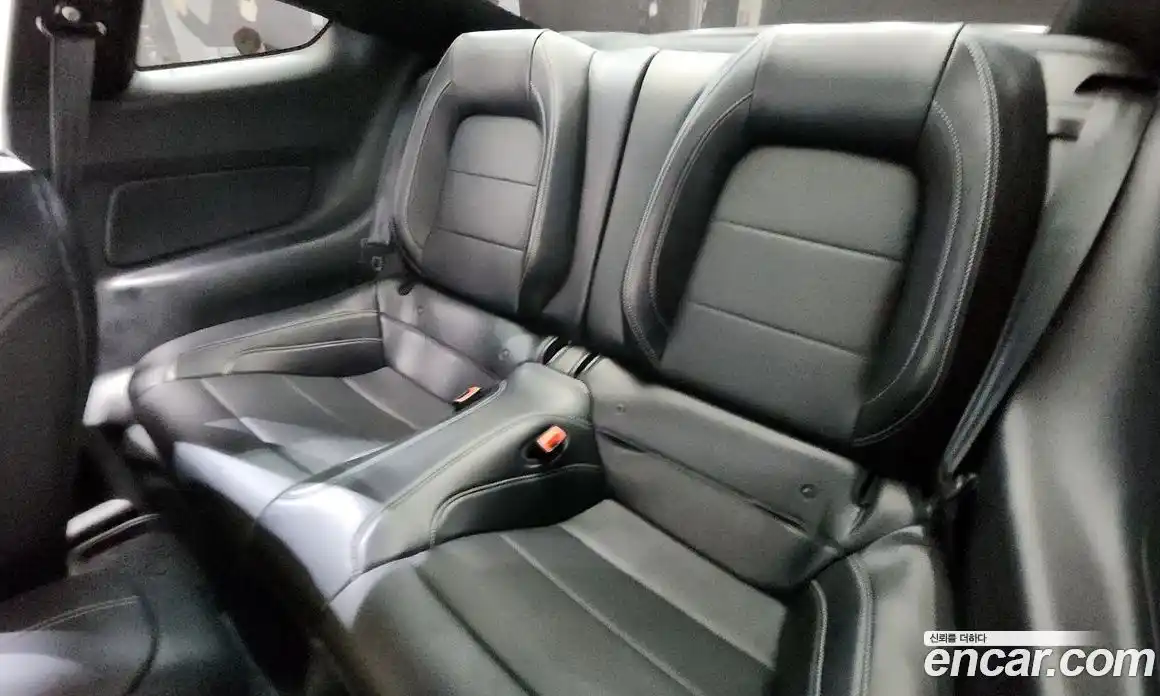 Ford Mustang 2020 2.3 Автомат в Москве № 432984, фото 12