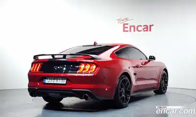 Ford Mustang 2020 2.3 Автомат в Москве № 432984, миниатюра 2