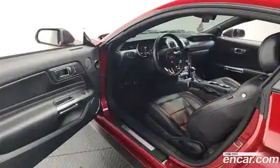 Ford Mustang 2020 2.3 Автомат в Москве № 432984, миниатюра 10