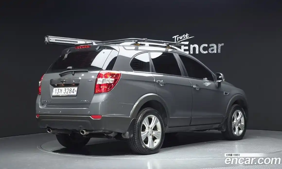 Chevrolet Captiva 2011 2.2 Автомат в Москве № 455193, фото 3