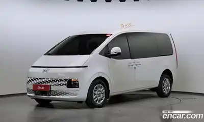 Hyundai Staria, 2025