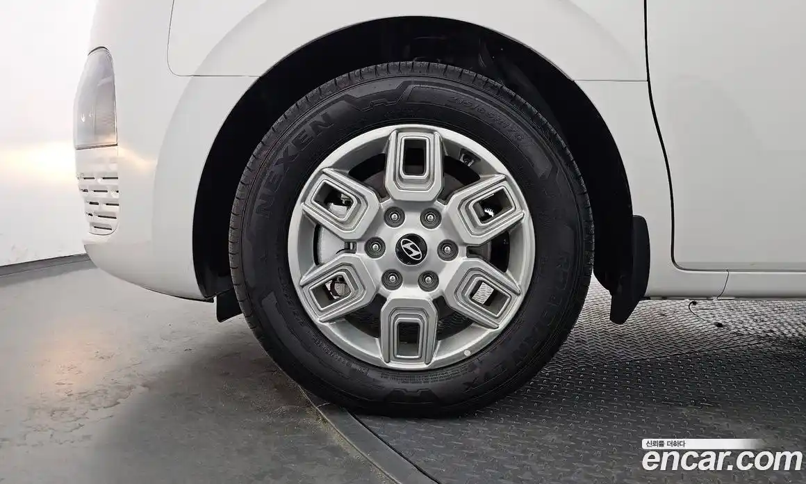 Hyundai Staria 2025 2.2 Автомат в Москве № 456652, фото 5