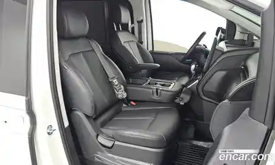 Hyundai Staria 2025 2.2 Автомат в Москве № 456652, миниатюра 10