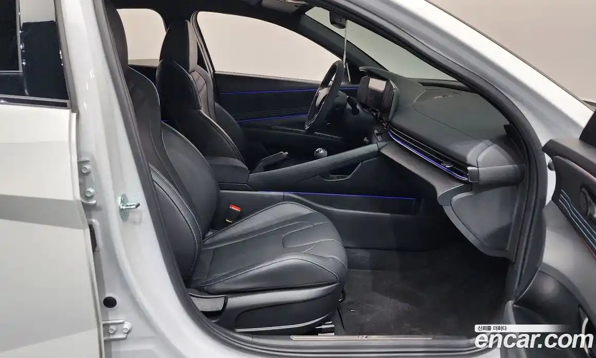 Hyundai Avante 2026 2.0 Механическая в Москве № 458089, фото 11