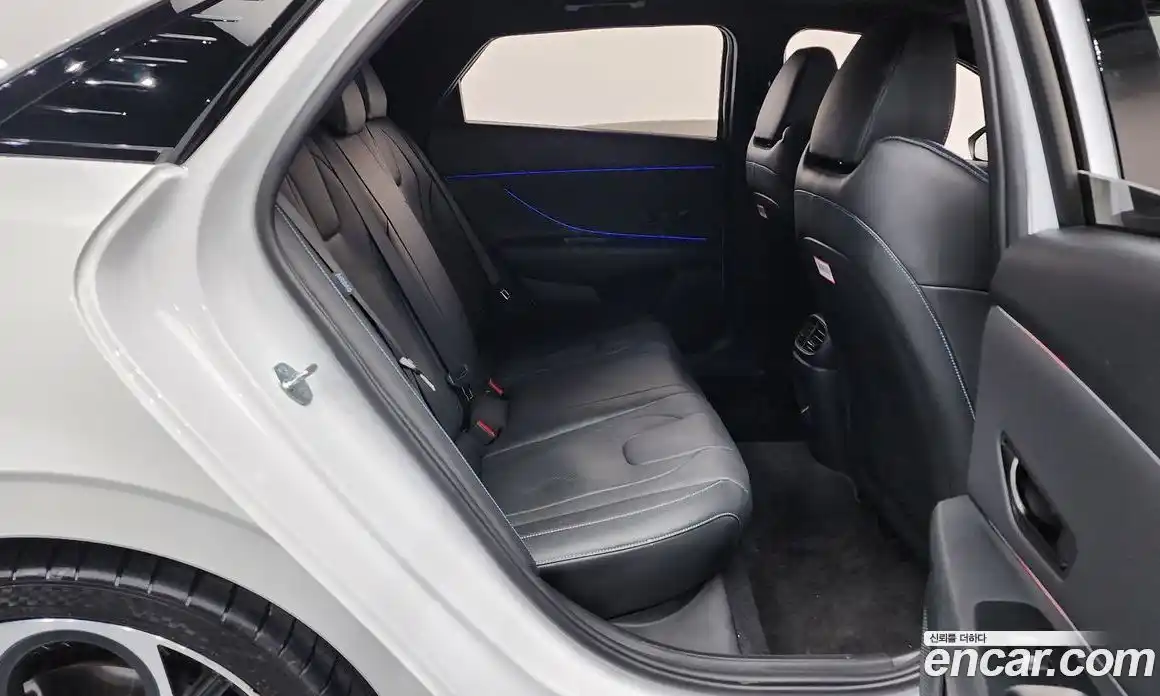 Hyundai Avante 2026 2.0 Механическая в Москве № 458089, фото 12