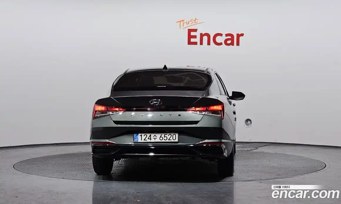 Hyundai Avante 2021 1.6 Автомат в Москве № 458632, фото 4