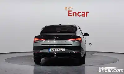 Hyundai Avante 2021 1.6 Автомат в Москве № 458632, миниатюра 4