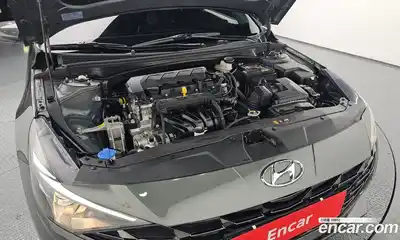 Hyundai Avante 2021 1.6 Автомат в Москве № 458632, миниатюра 6